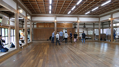 居合