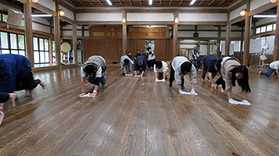 居合