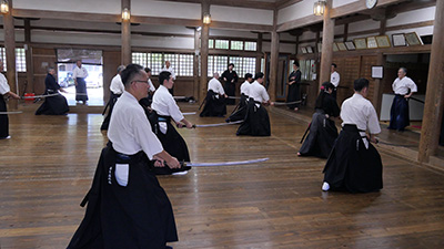 居合