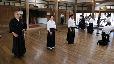 居合