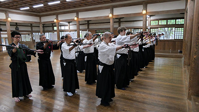 居合