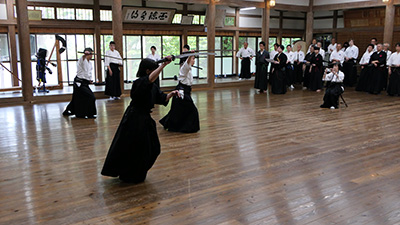 居合
