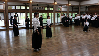居合