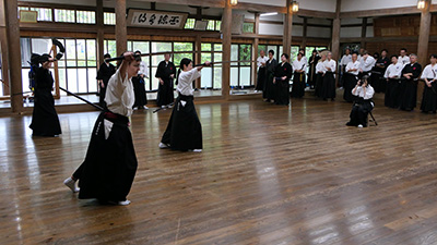 居合