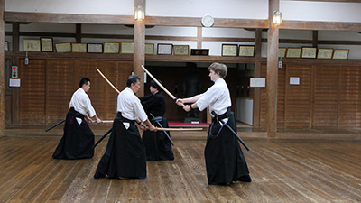 居合