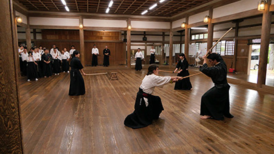 居合