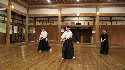 居合
