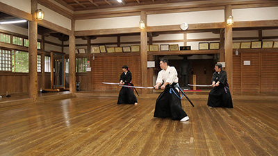 居合