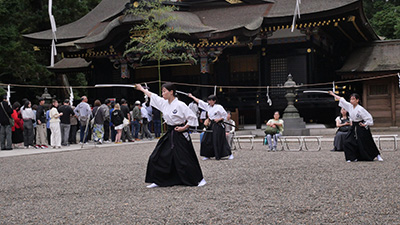 居合