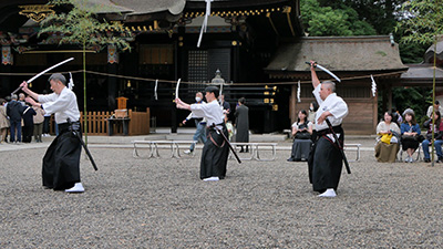 居合